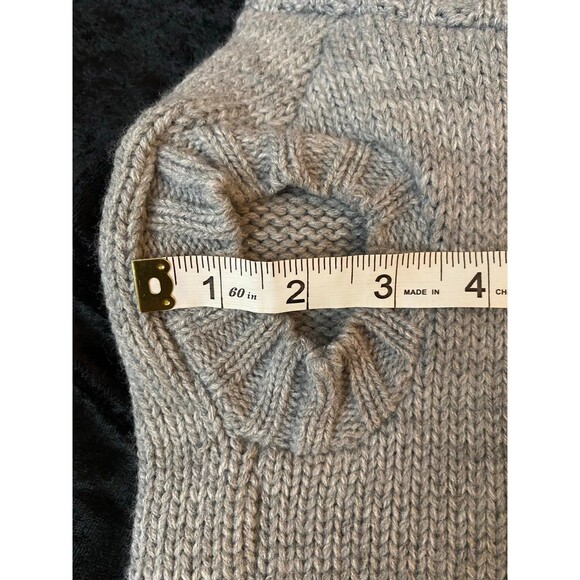 Dog Sweater Grey Knit White Christmas Tree Appliqué Barkley & Finn NWOT Size M - Picture 10 of 12